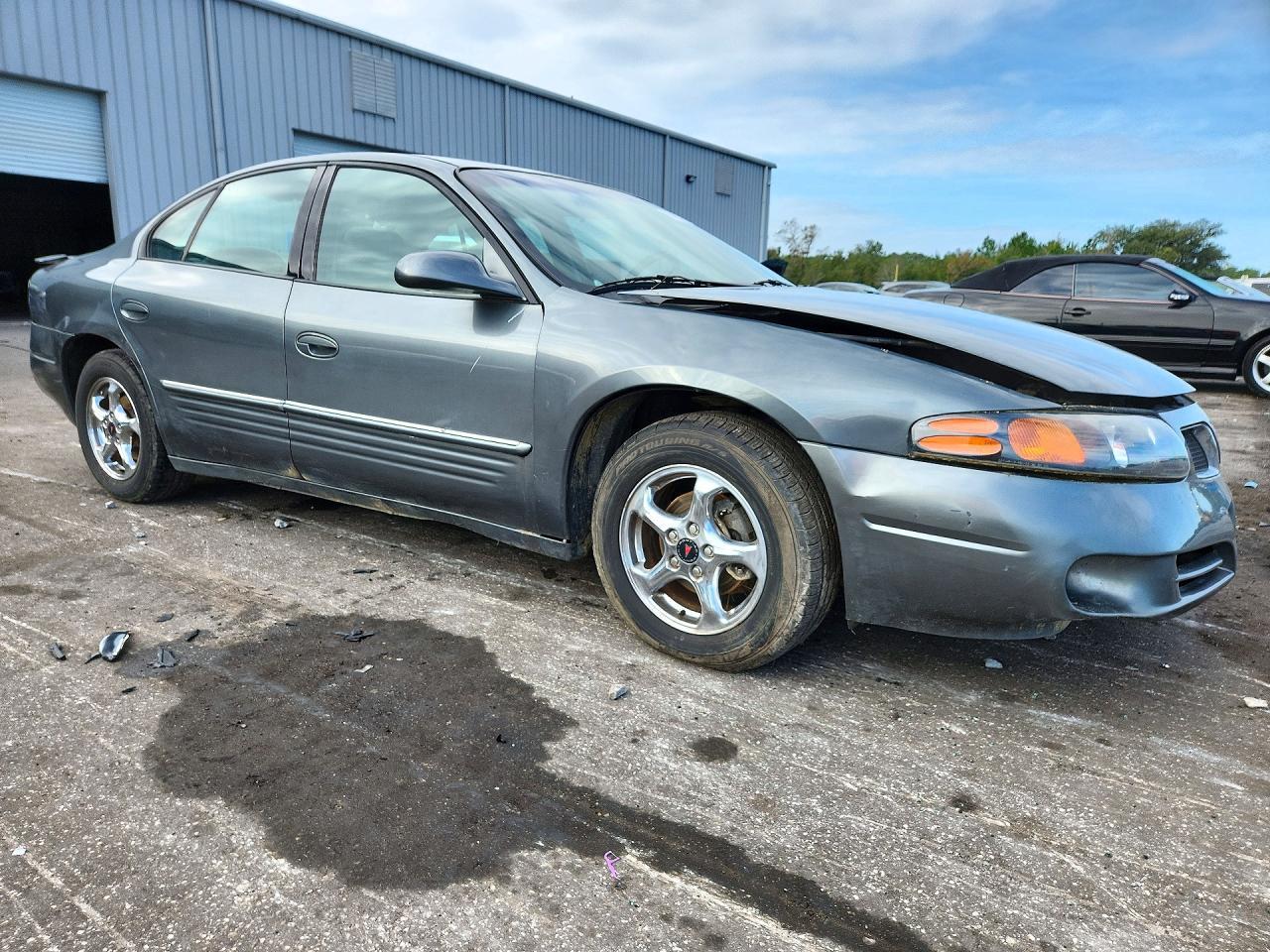 2004 Pontiac Bonneville Se - Фото 4