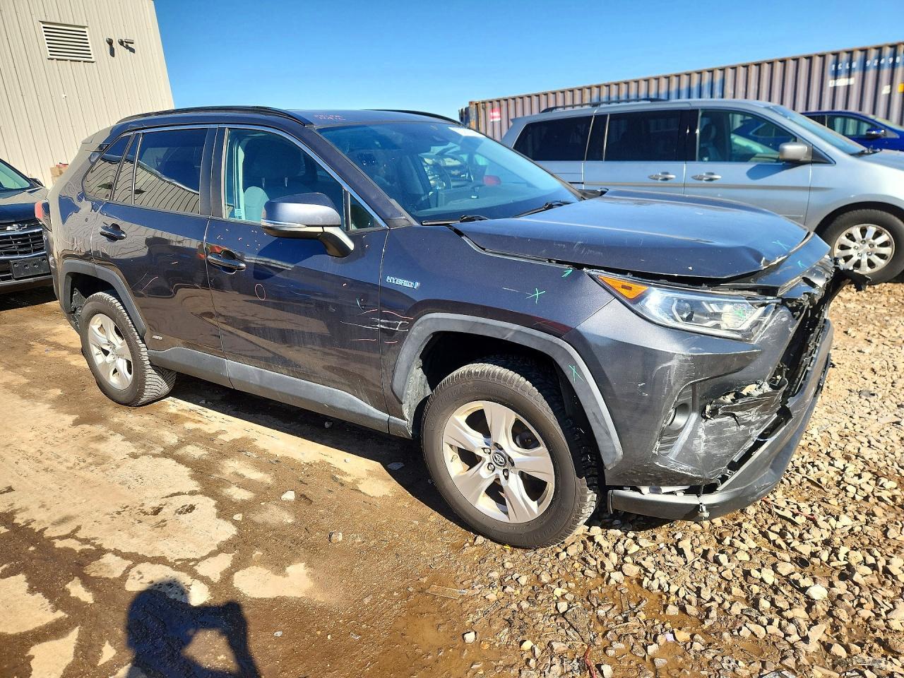 2019 Toyota Rav4 Hybrid Xle - Image 4
