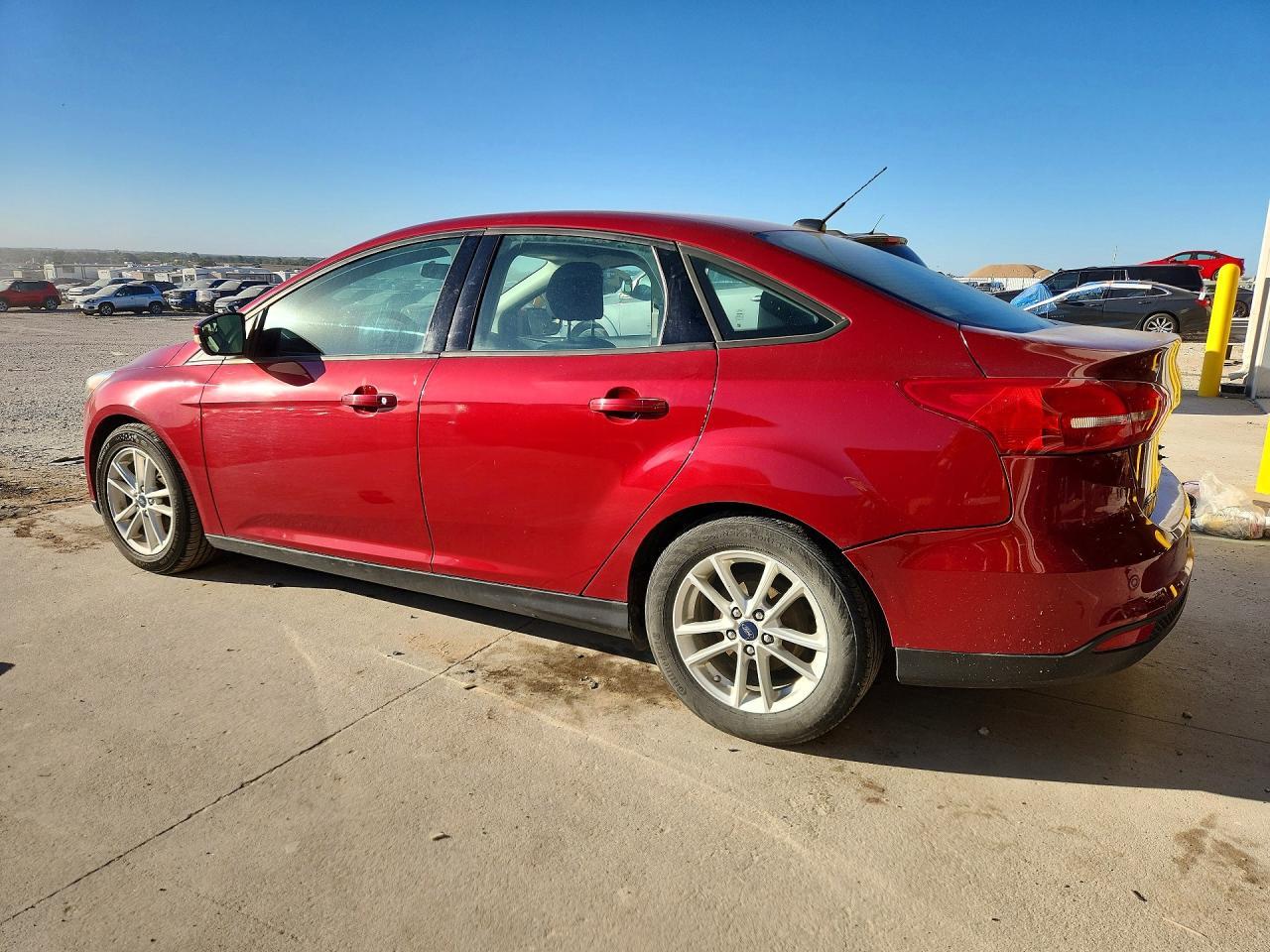 2016 Ford Focus Se - Image 2
