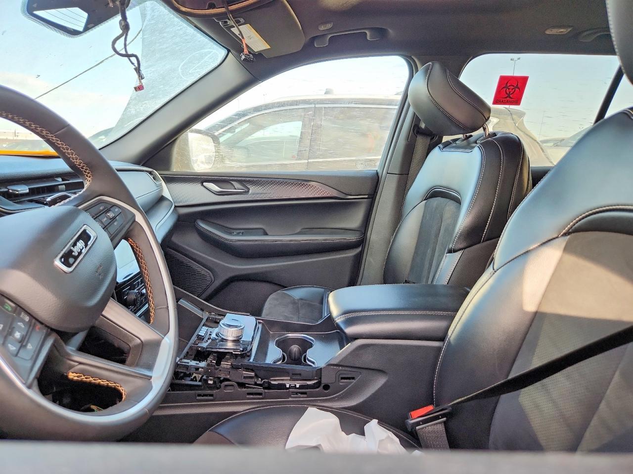 2024 Jeep Grand Cherokee Laredo - Image 7