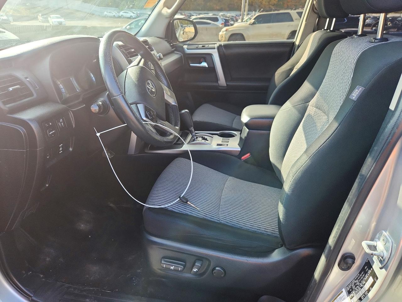 2015 Toyota 4Runner Sr5 - Фото 7