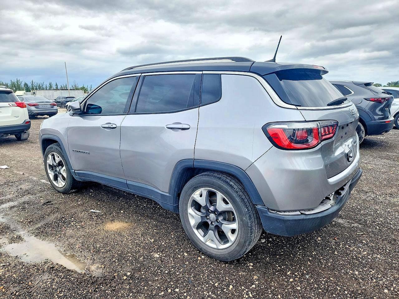 2019 Jeep Compass Limited - Фото 2