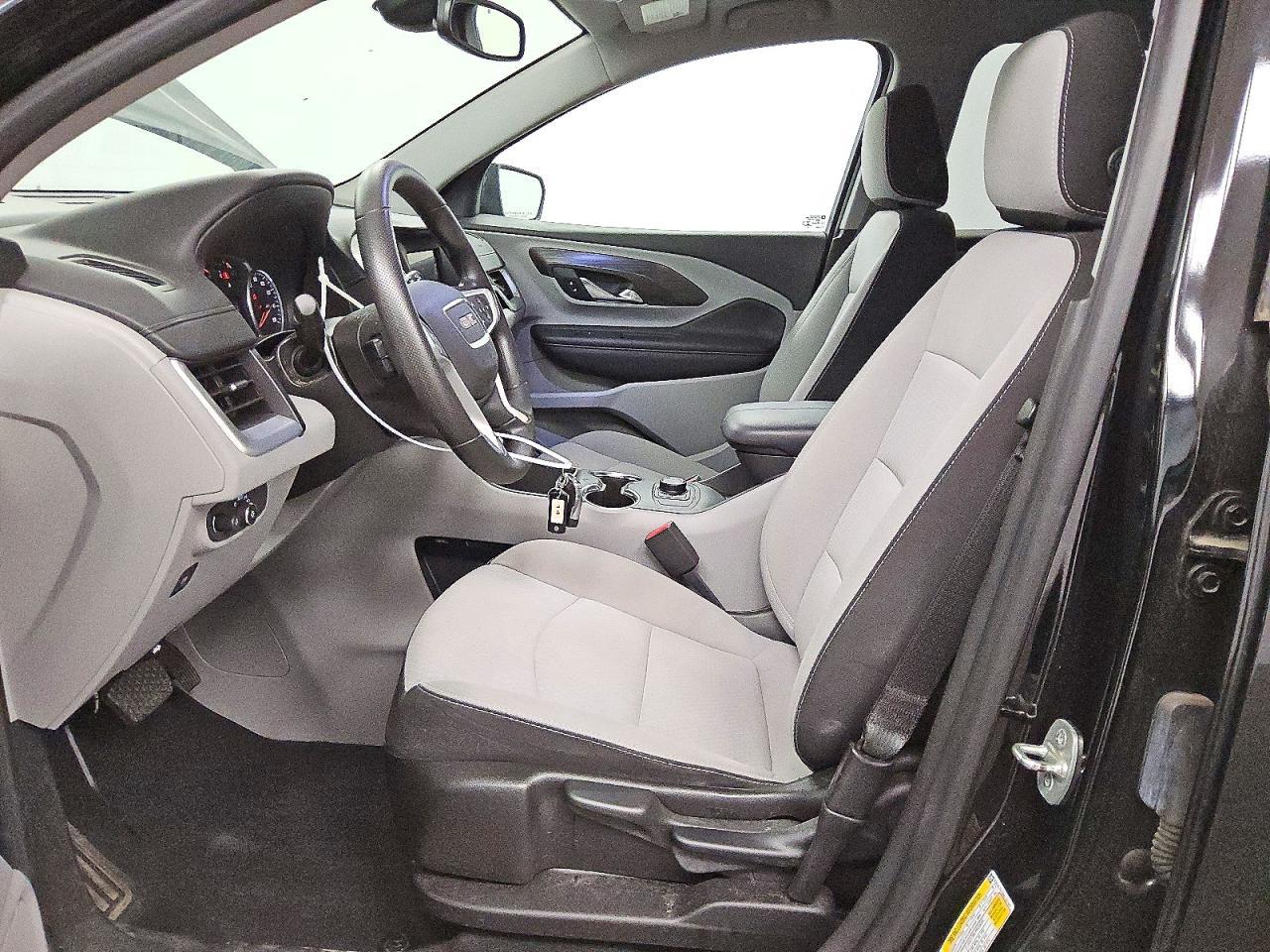 2022 GMC Terrain Sle - Image 7