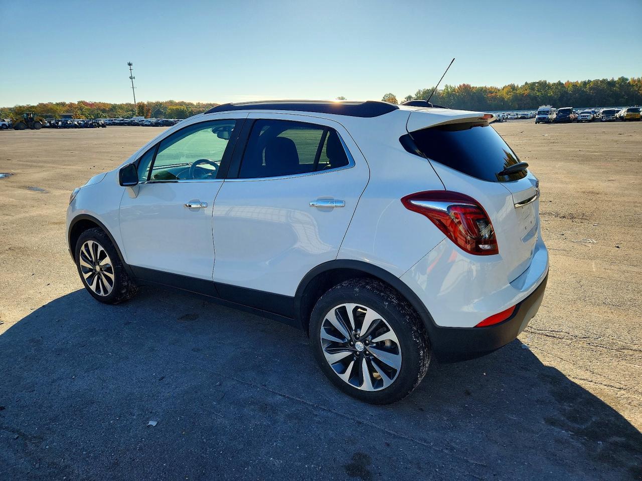 2021 Buick Encore Preferred - Фото 2