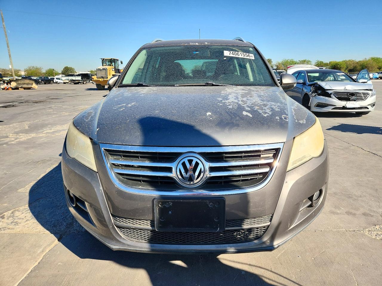 2010 Volkswagen Tiguan S - Image 5