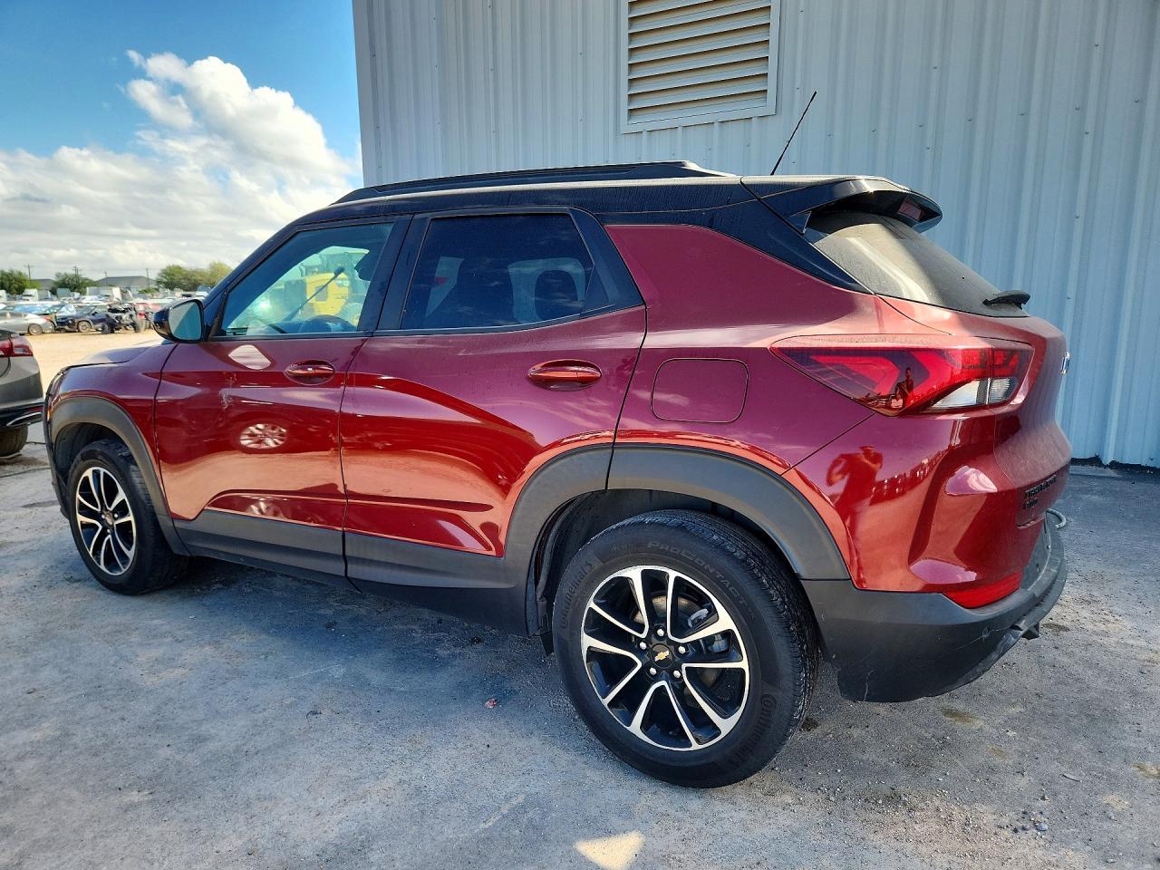 2022 Chevrolet Trailblazer Rs - Image 2