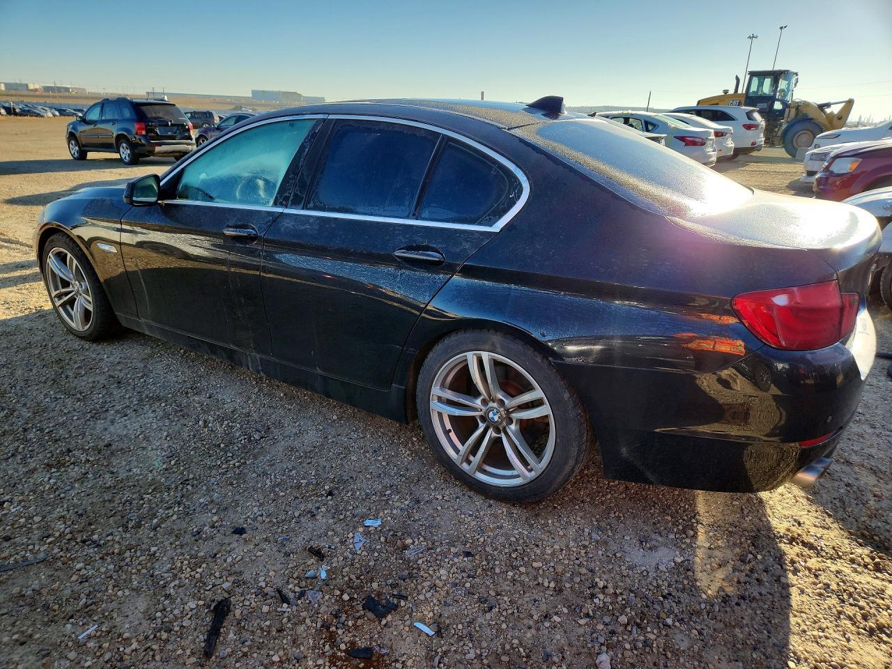 2013 BMW 528 Xi - Image 2
