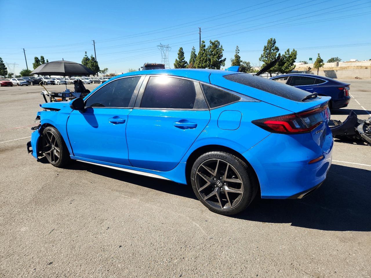 2022 Honda Civic Sport Touring - Image 2