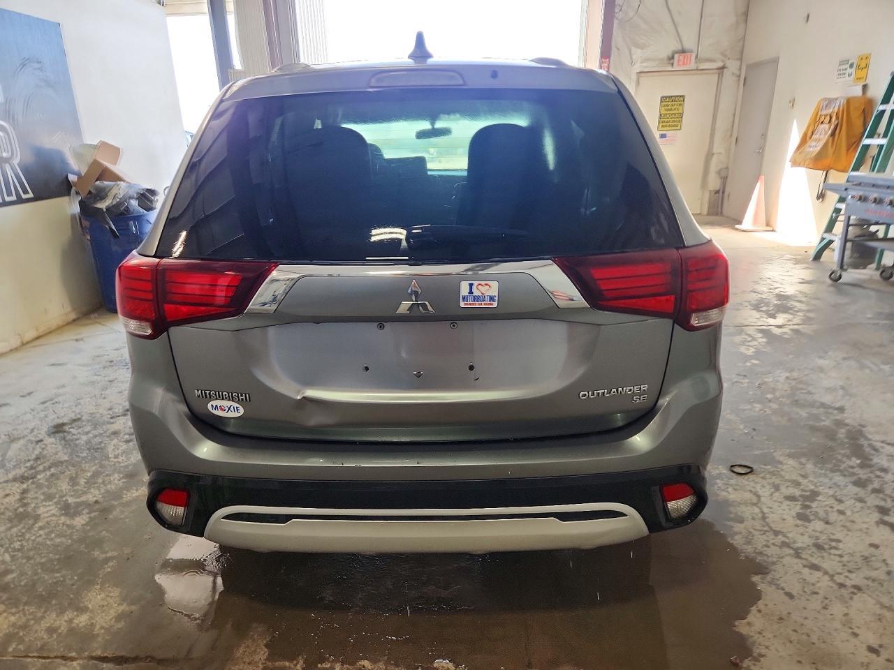 2019 Mitsubishi Outlander Se - Фото 6