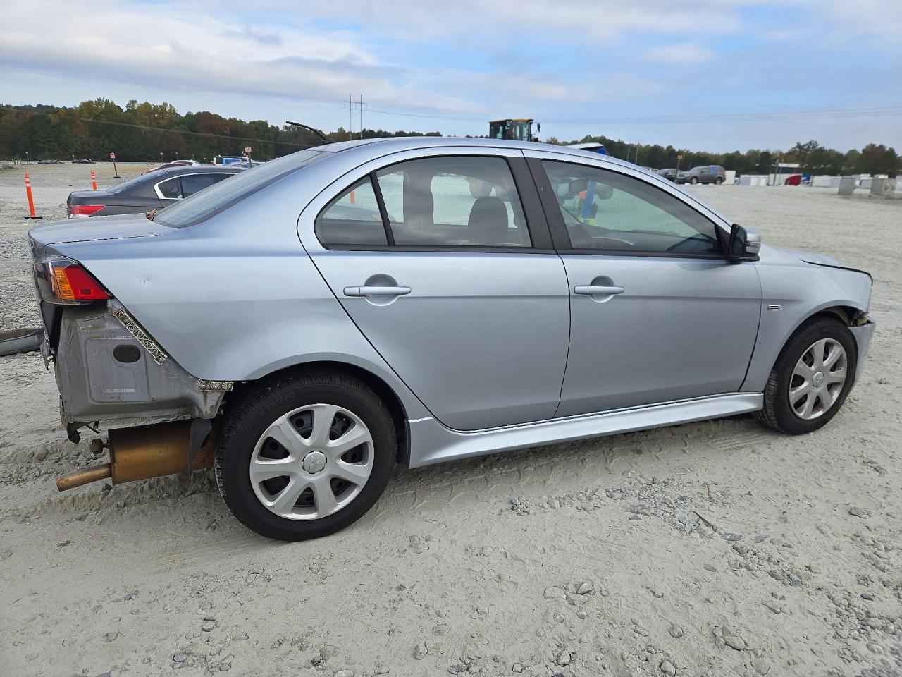 2015 Mitsubishi Lancer Es - Фото 3