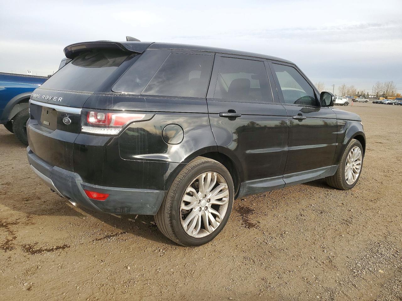 2017 Land Rover Range Rover Sport Hse - Image 3