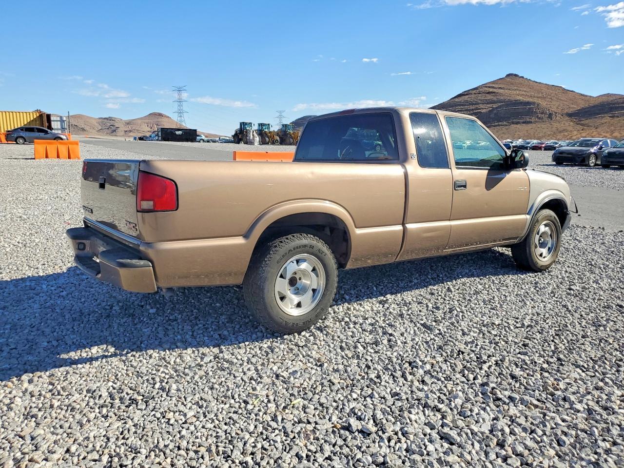 2002 GMC Sonoma - Фото 3