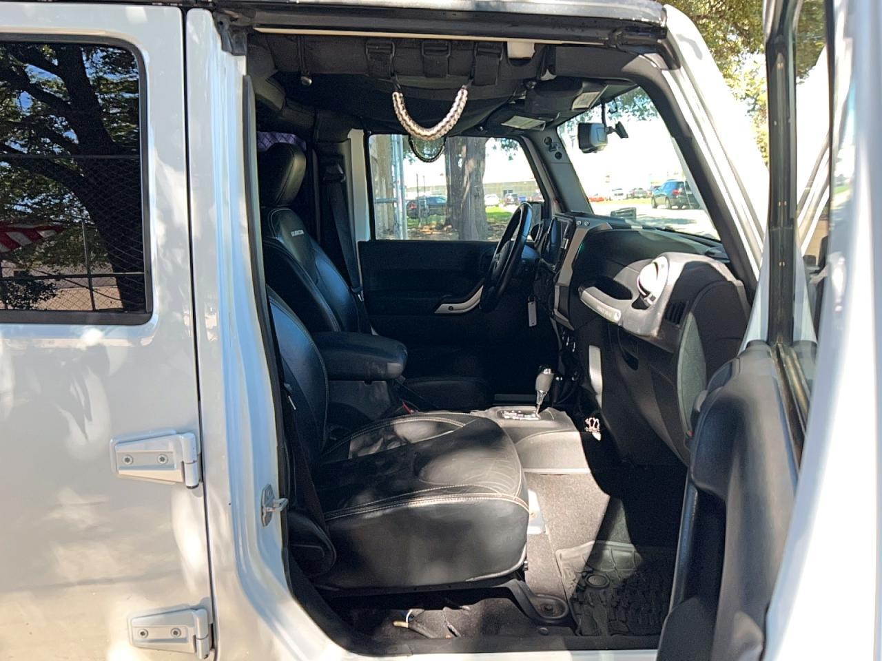 2015 Jeep Wrangler Unlimited Rubicon - Фото 5
