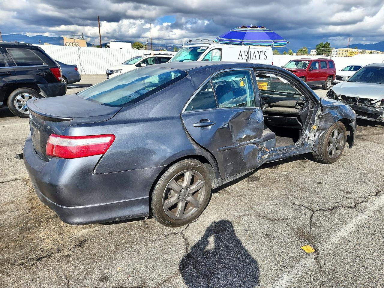 2007 Toyota Camry Se - Image 3