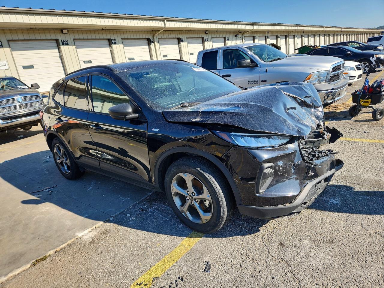 2025 Ford Escape St Line - Фото 4
