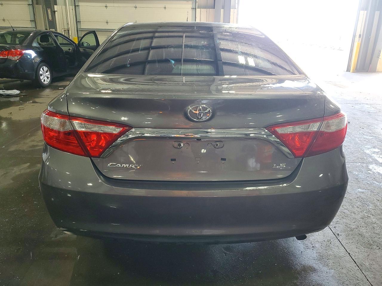 2016 Toyota Camry Le - Image 6