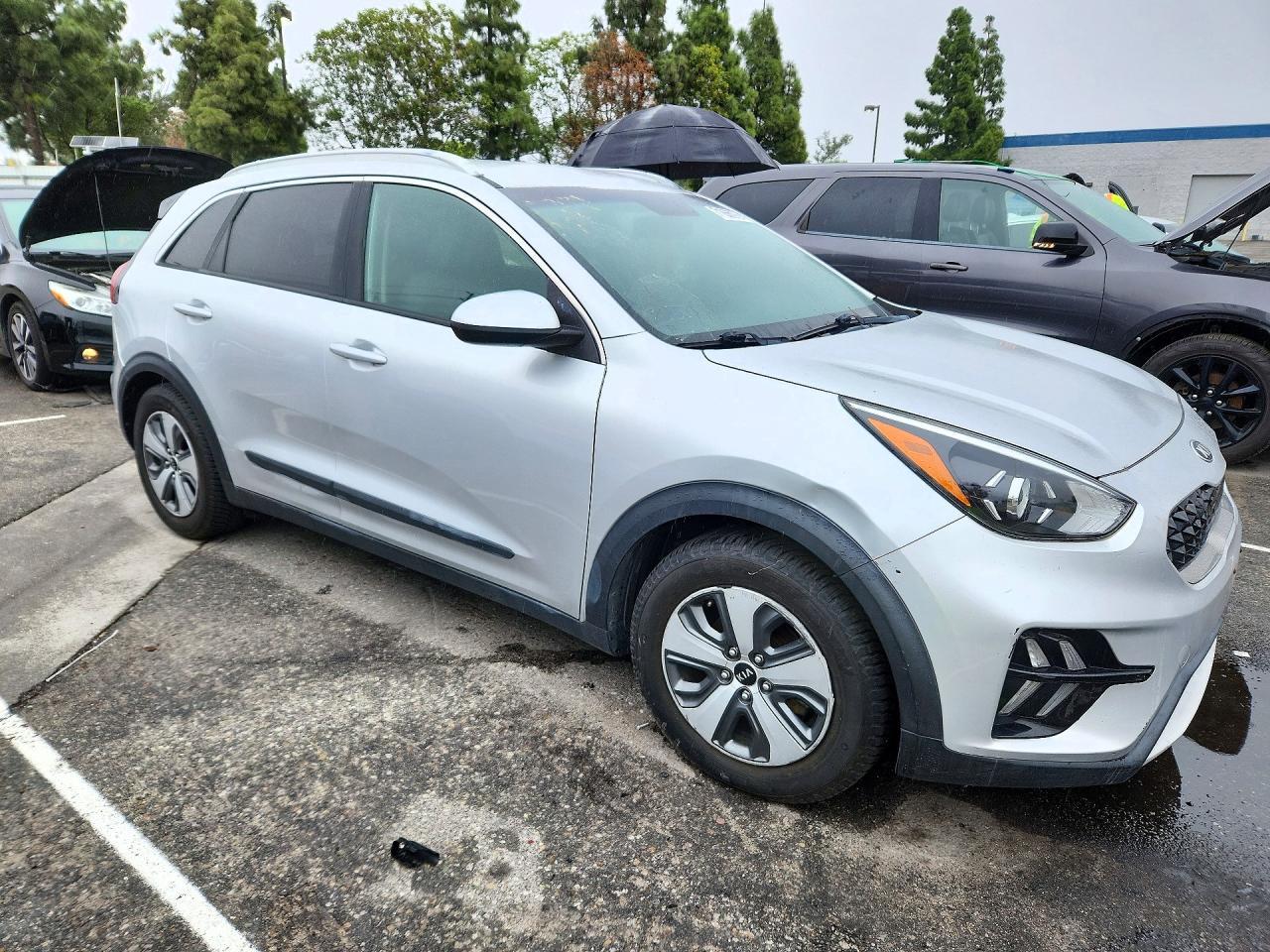 2020 Kia Niro Lx - Image 4