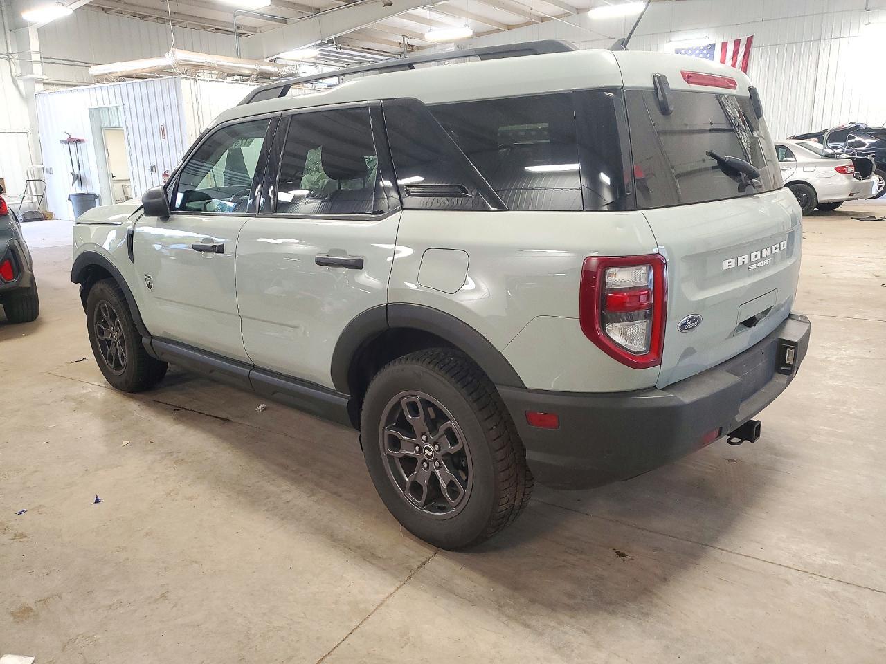 2022 Ford Bronco Sport Big Bend - Image 2