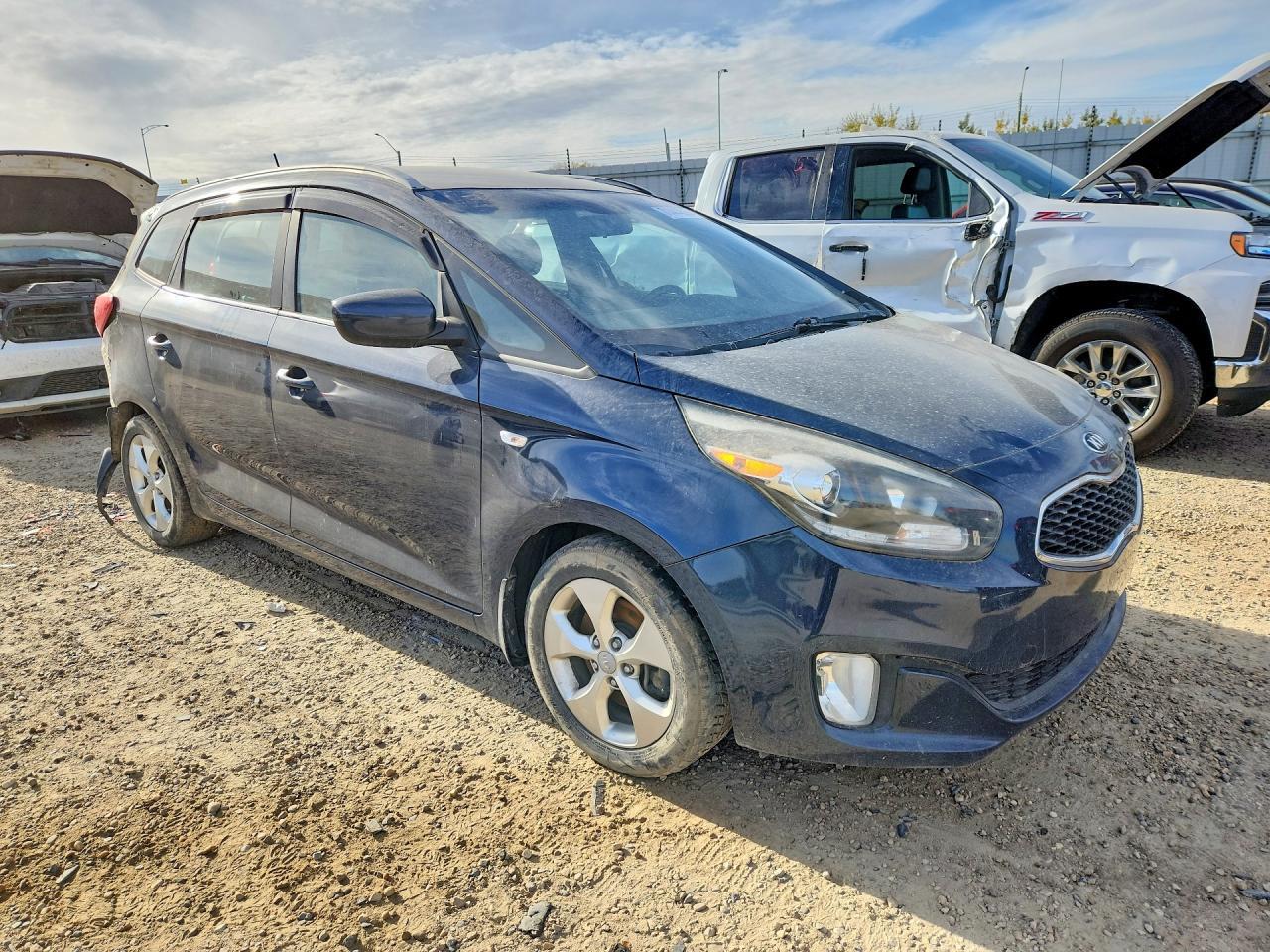2015 Kia Rondo - Фото 4