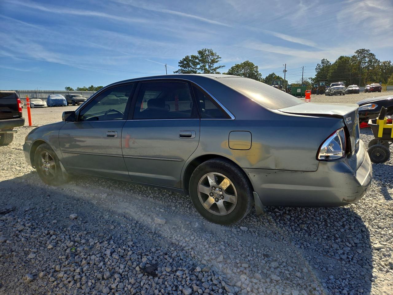 2001 Toyota Avalon Xl - Фото 2