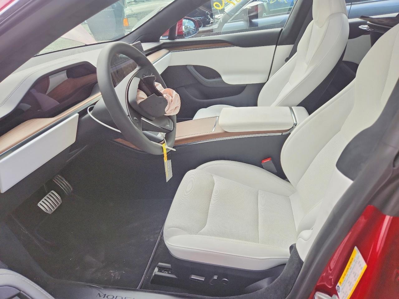 2026 Tesla Model S - Image 7