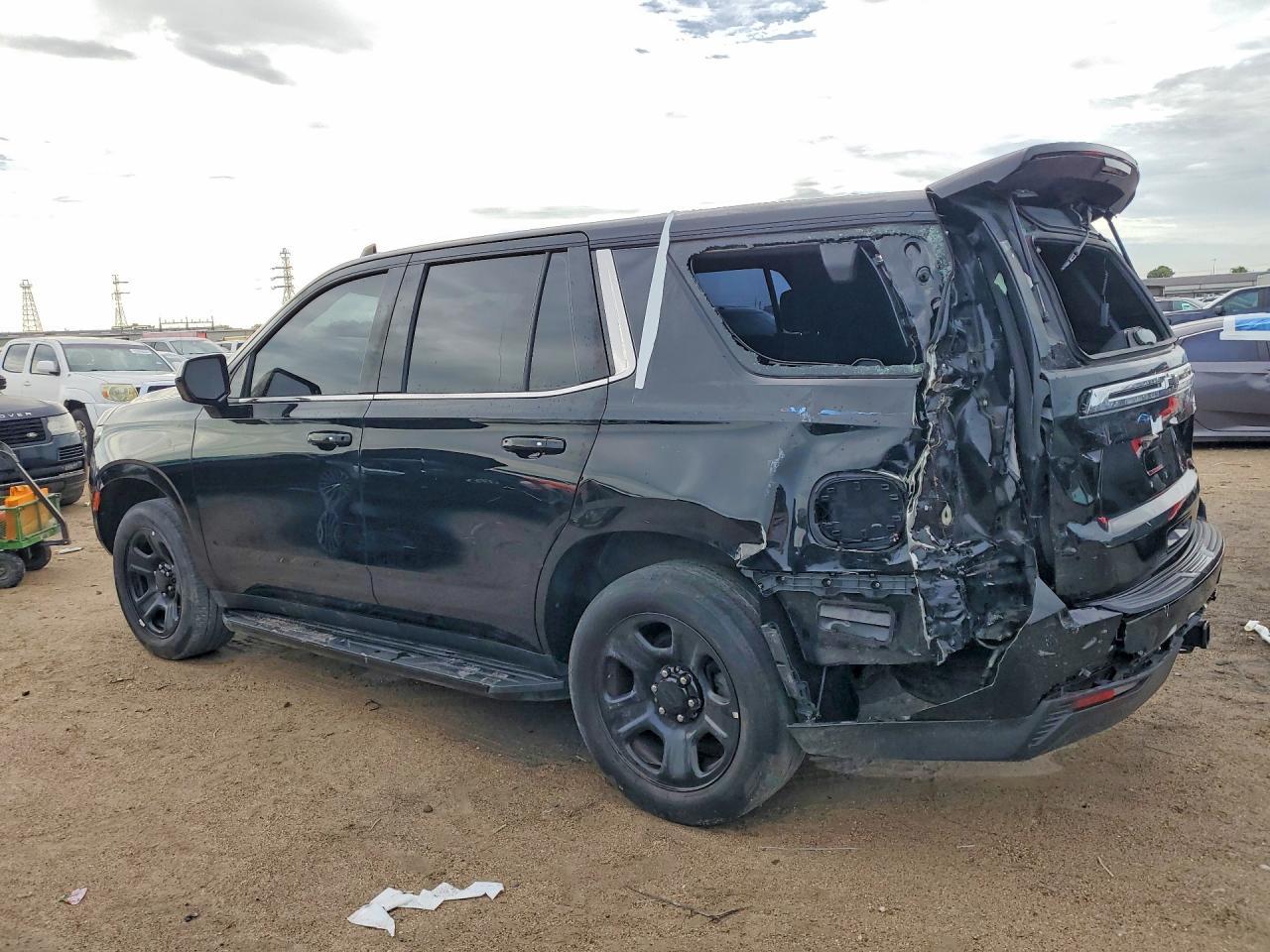 2021 Chevrolet Tahoe K1500 - Image 2
