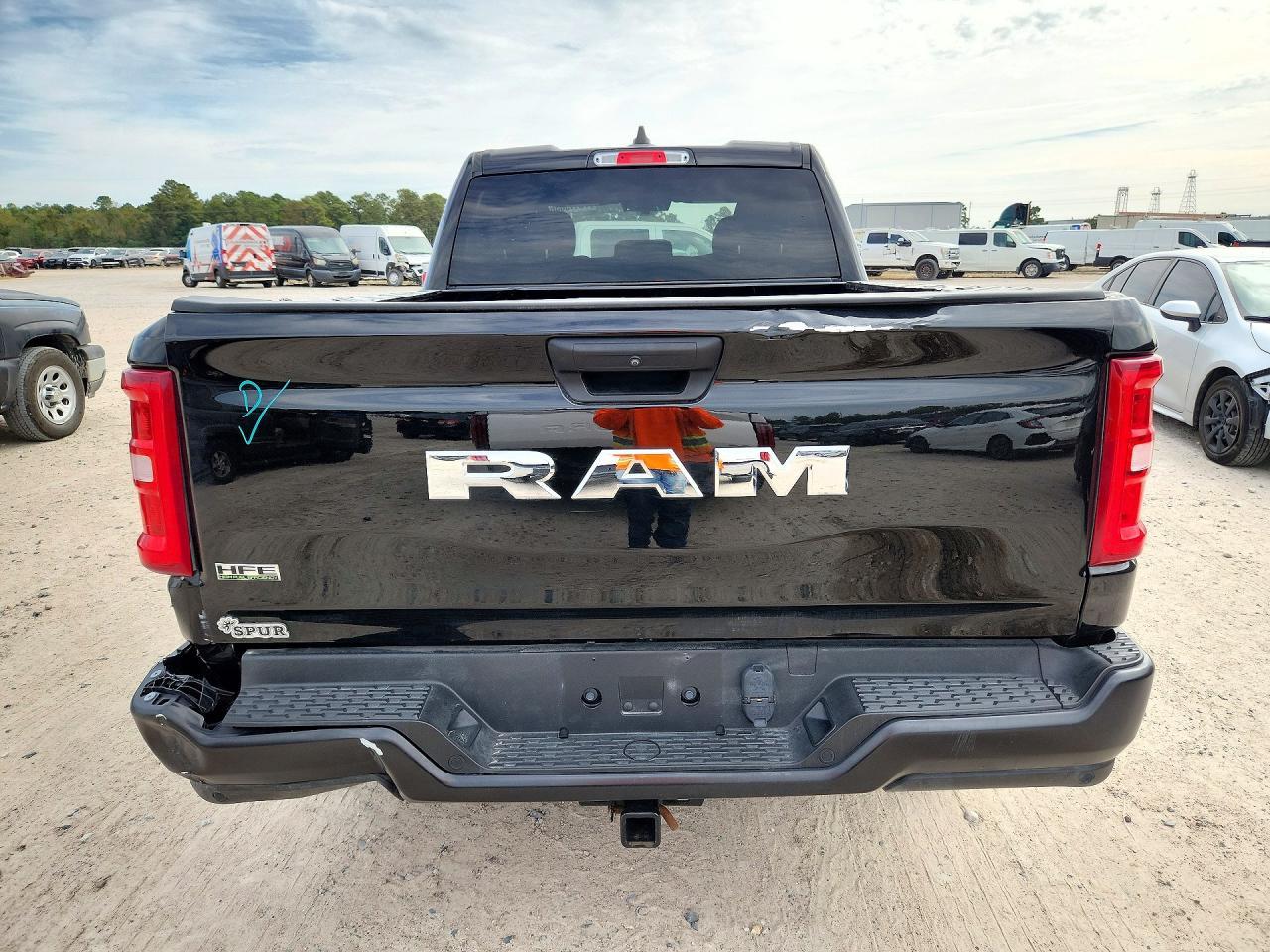 2025 Ram 1500 Hfe - Image 6