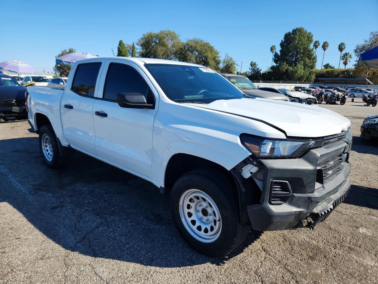 2023 Chevrolet Colorado - Фото 4