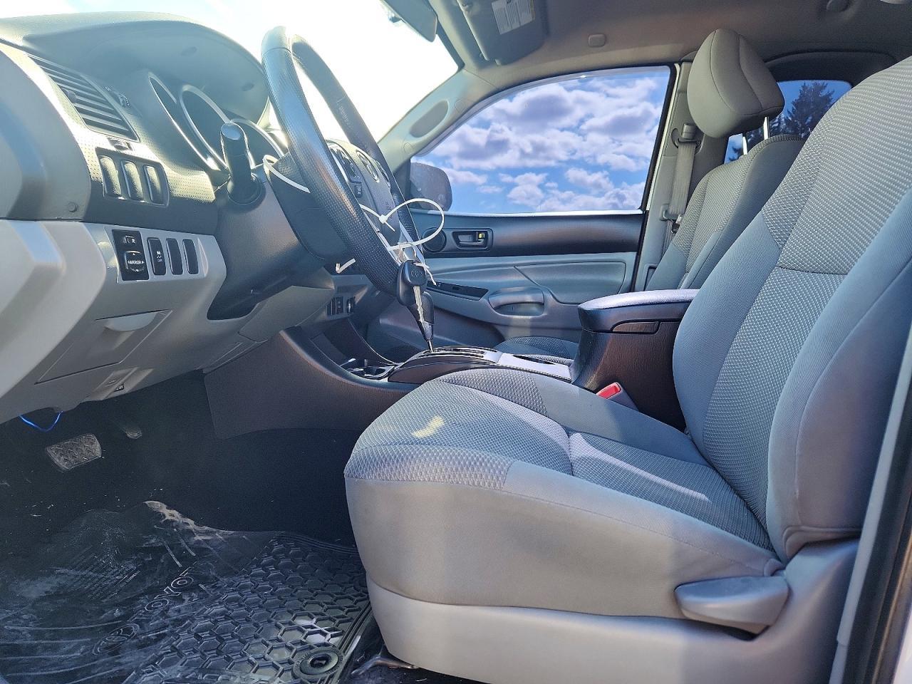 2014 Toyota Tacoma Base - Image 7