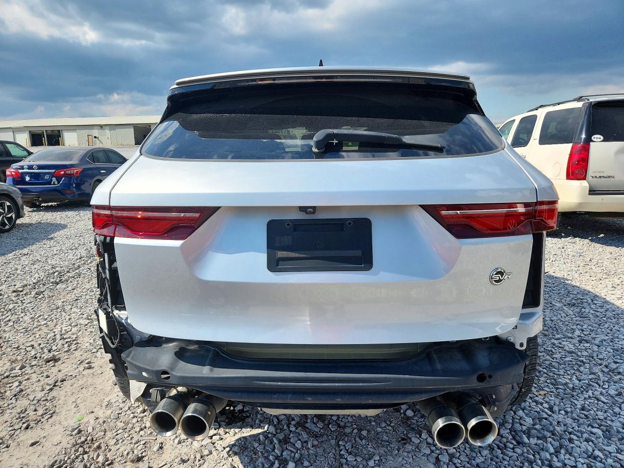 2021 Jaguar F-Pace Svr - Фото 6
