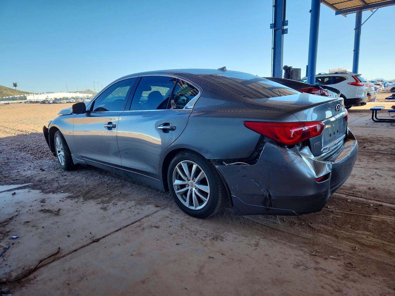 2015 Infiniti Q50 Premium - Image 2