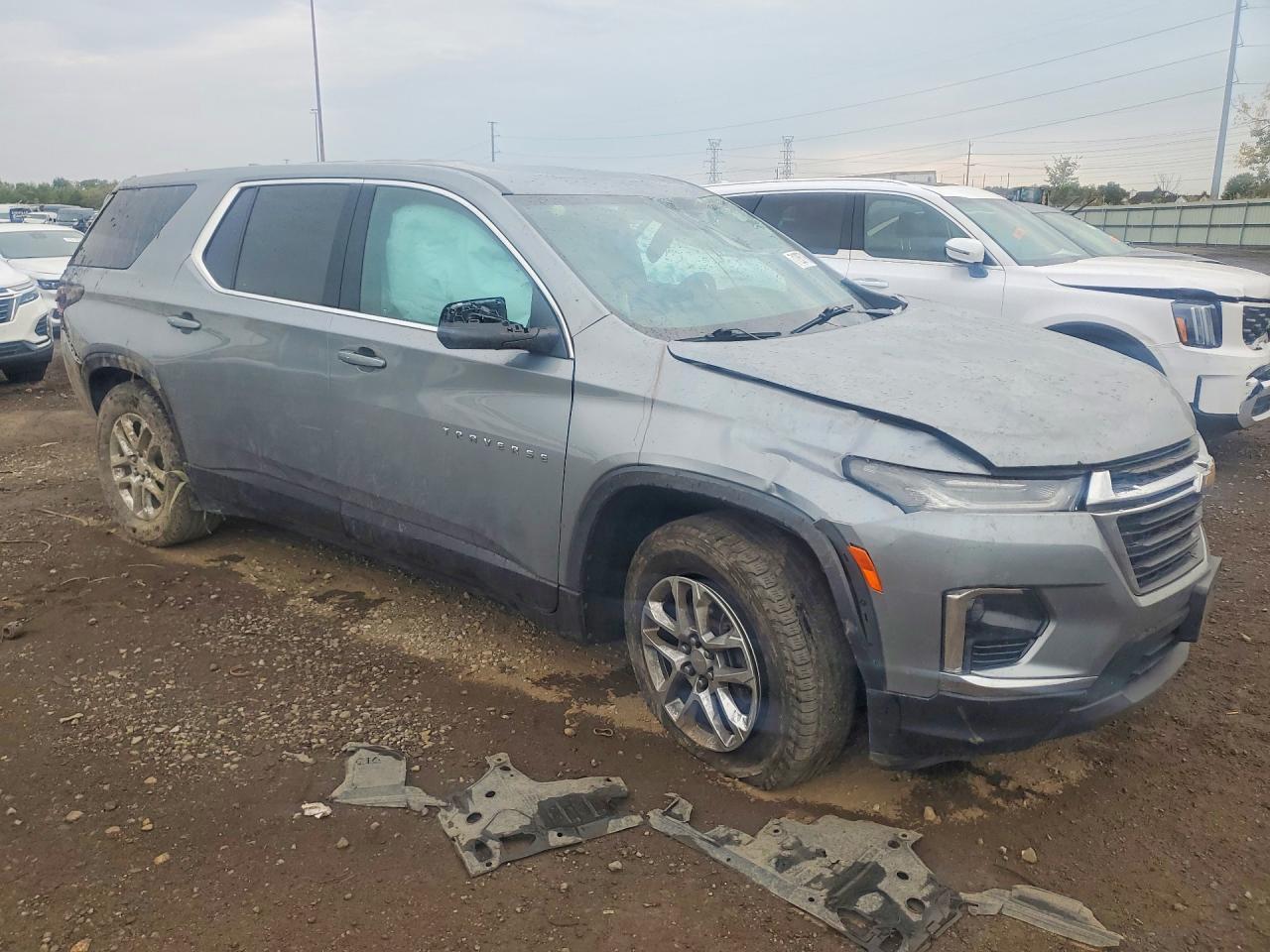 2023 Chevrolet Traverse Ls - Фото 4
