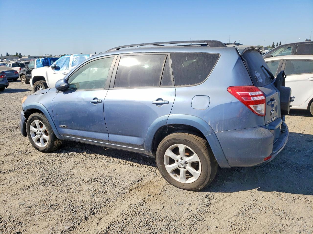 2009 Toyota Rav4 Limited - Image 2
