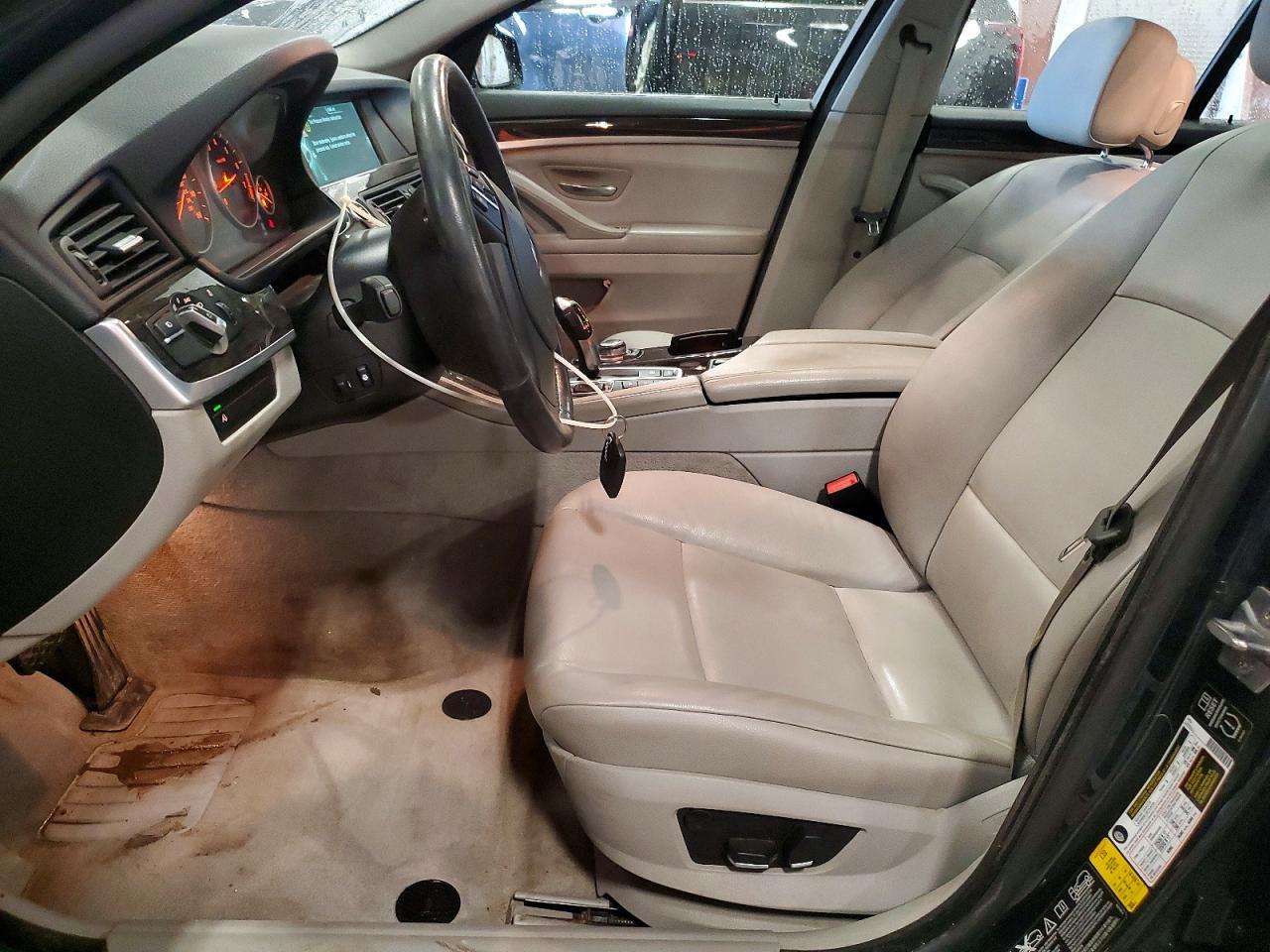 2013 BMW 528 Xi - Image 7