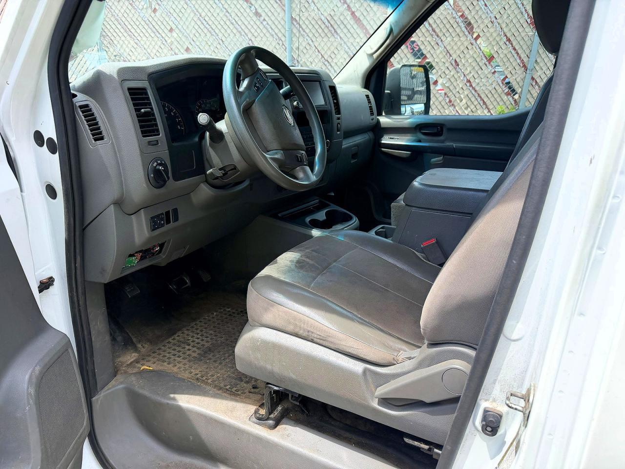 2020 Nissan Nv 2500 S - Фото 5