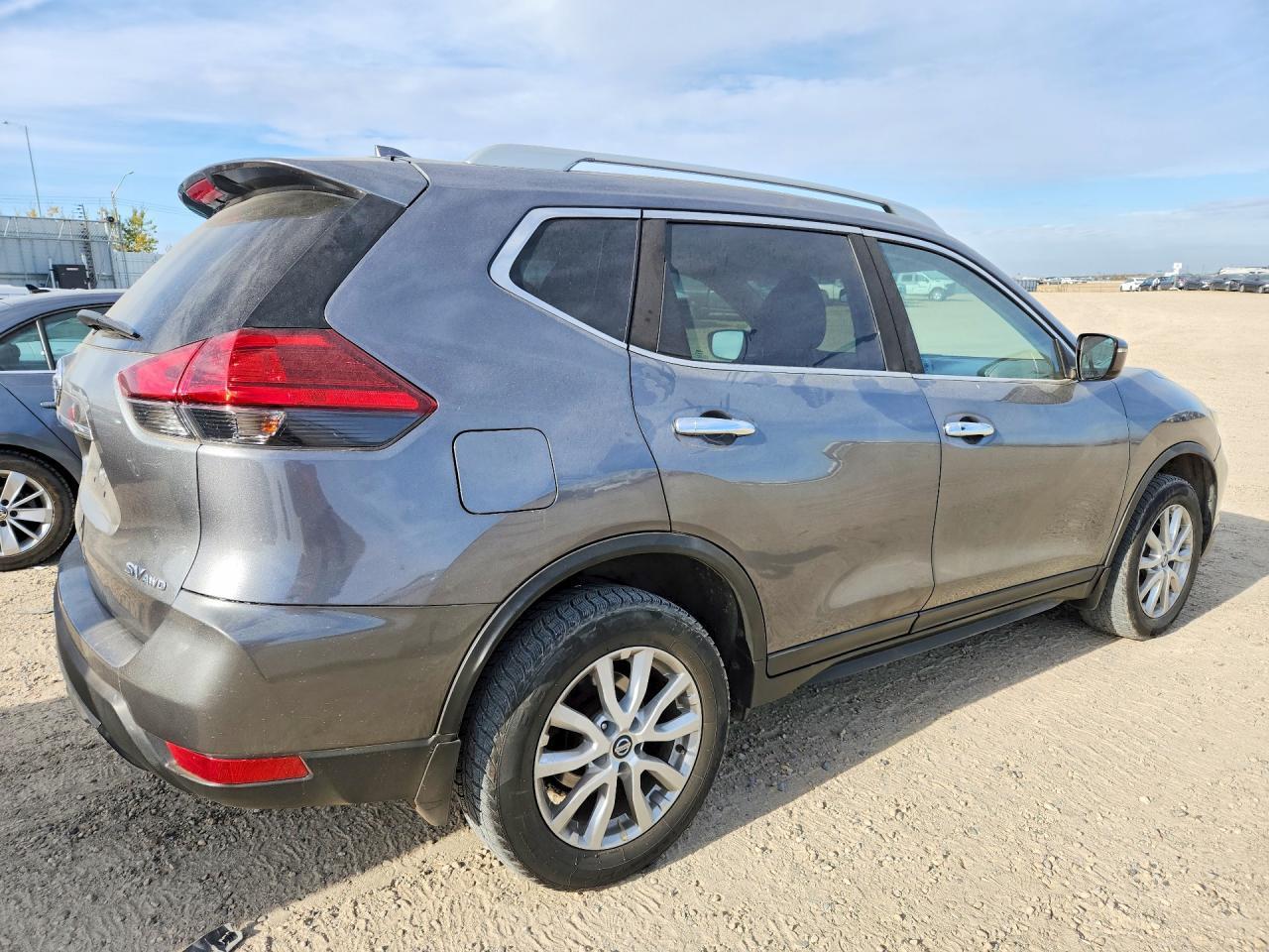 2017 Nissan Rogue Sv - Фото 3
