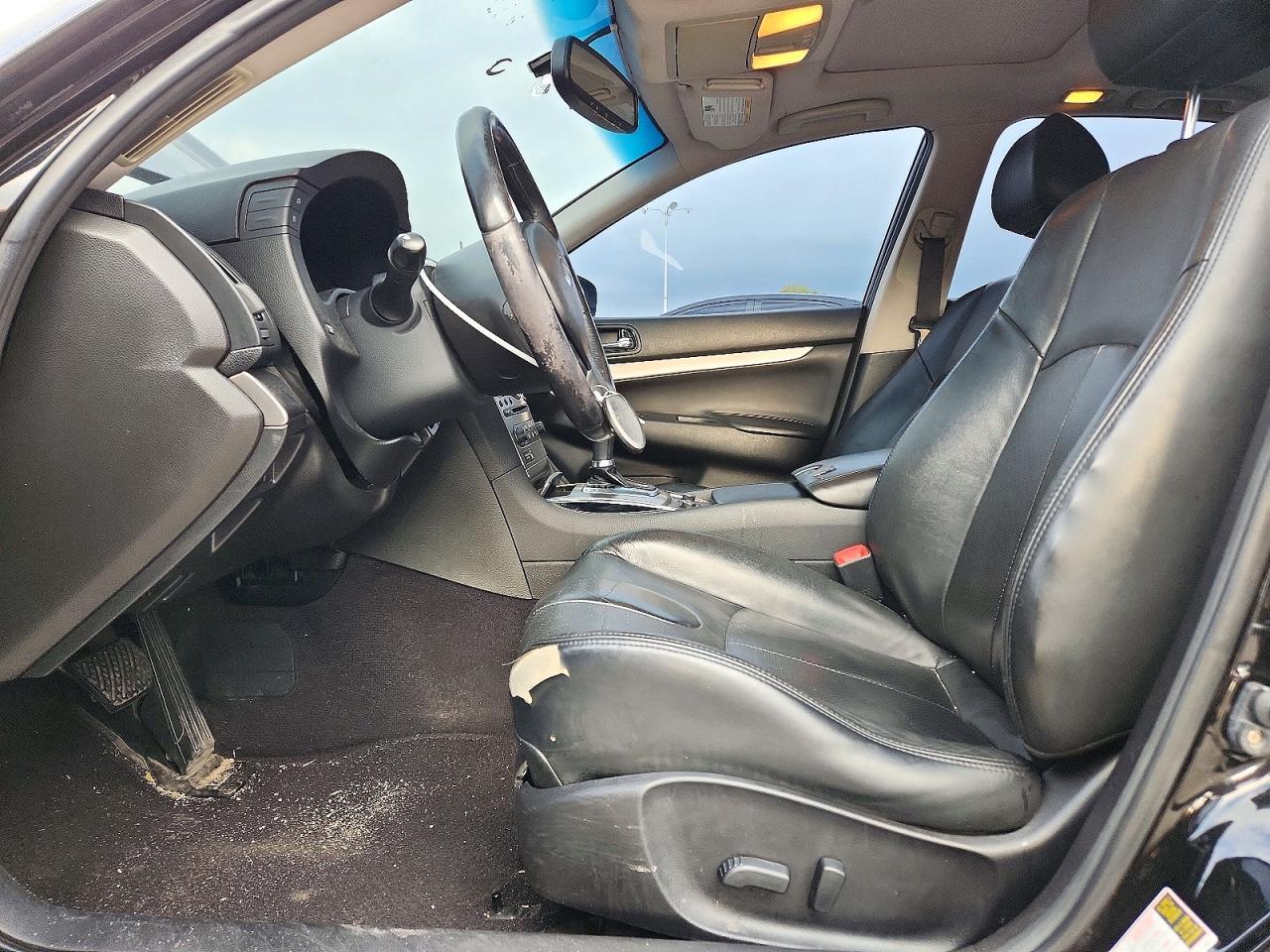 2015 Infiniti Q40 Base - Image 7