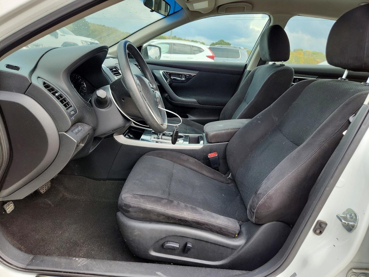 2014 Nissan Altima 2.5 S - Фото 7