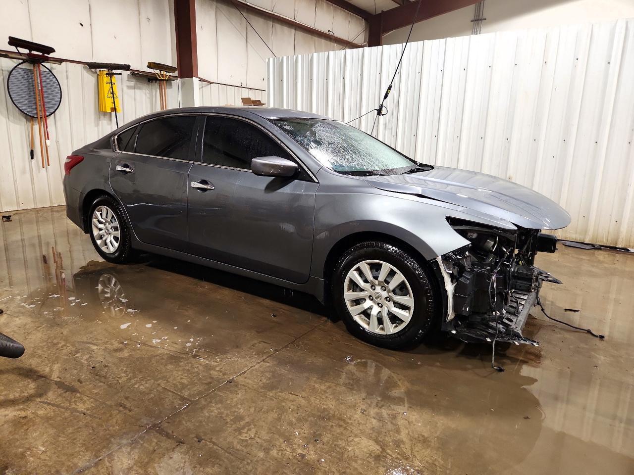 2018 Nissan Altima 2.5 S - Image 4