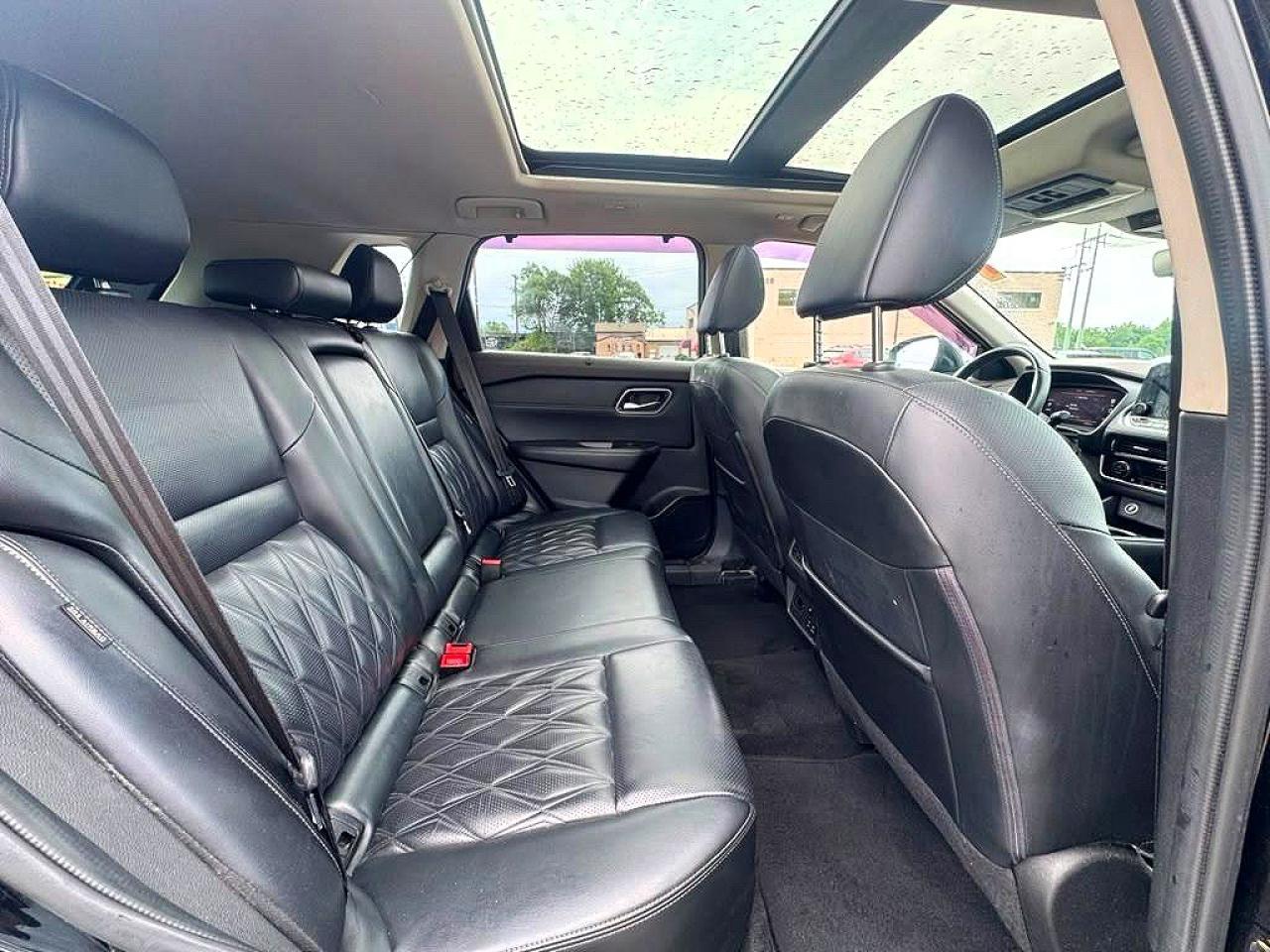 2023 Nissan Rogue Platinum - Фото 6