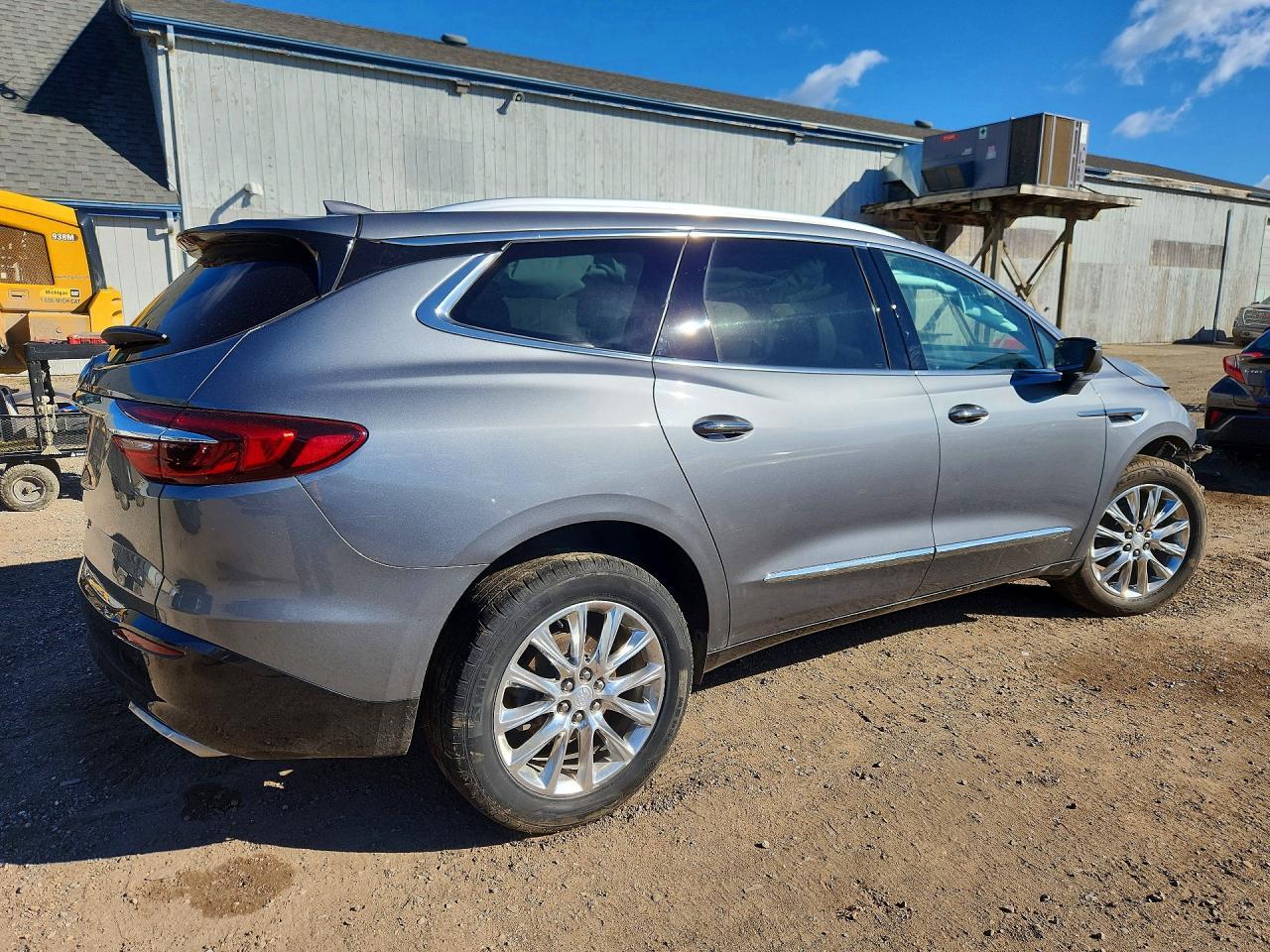 2021 Buick Enclave Essence - Фото 3