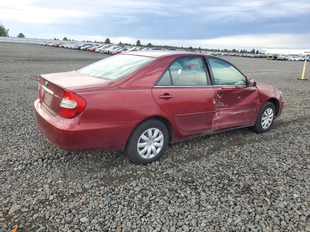 2003 Toyota Camry Le - Фото 3