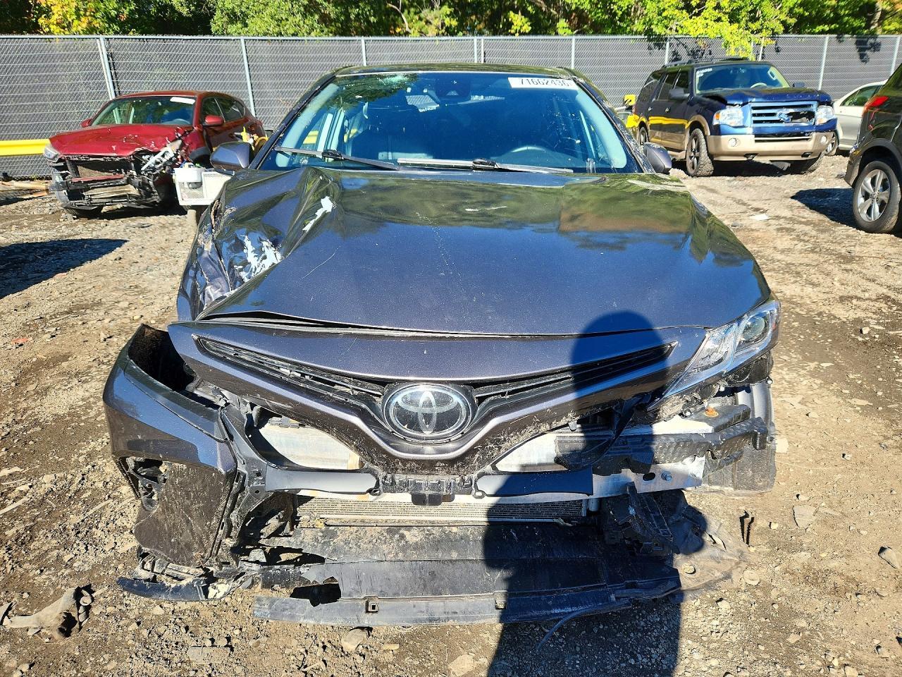 2019 Toyota Camry Se - Фото 5