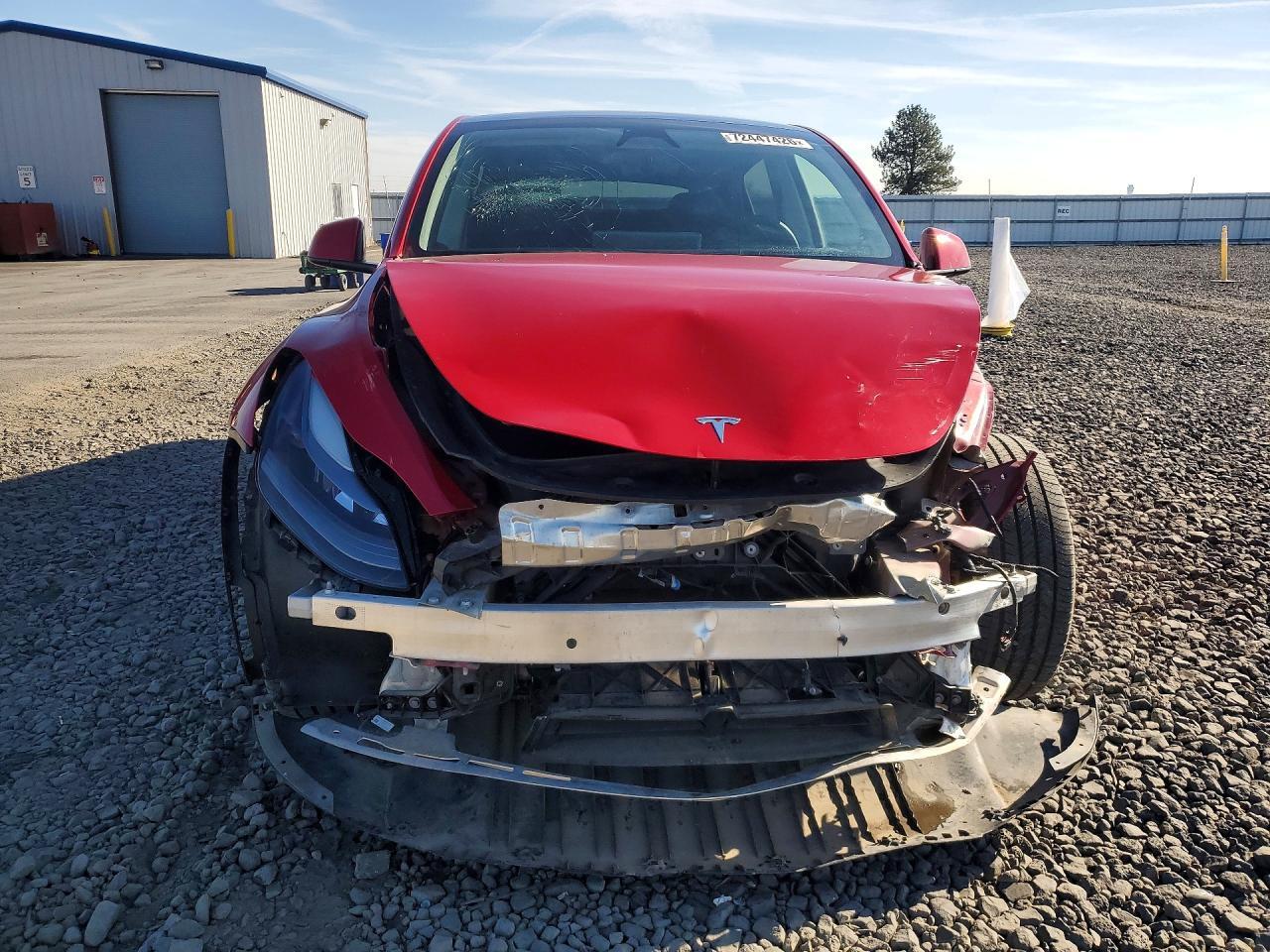 2023 Tesla Model Y - Image 5