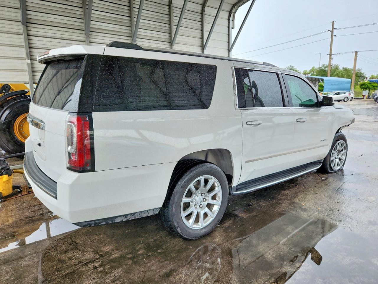2020 GMC Yukon Xl Denali - Фото 3