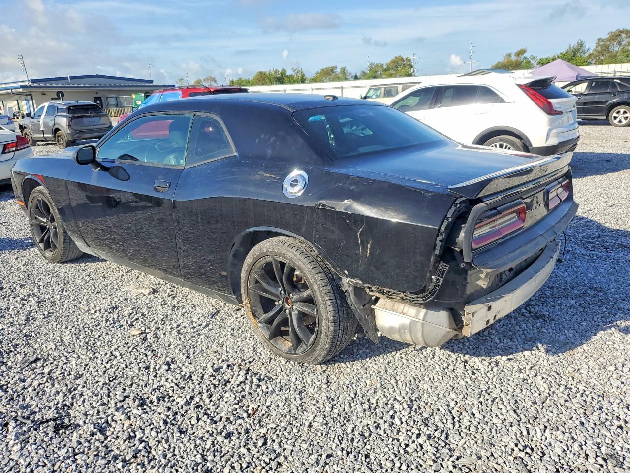 2019 Dodge Challenger Sxt - Фото 2