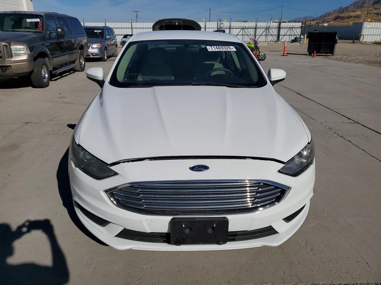2018 Ford Fusion S - Фото 5