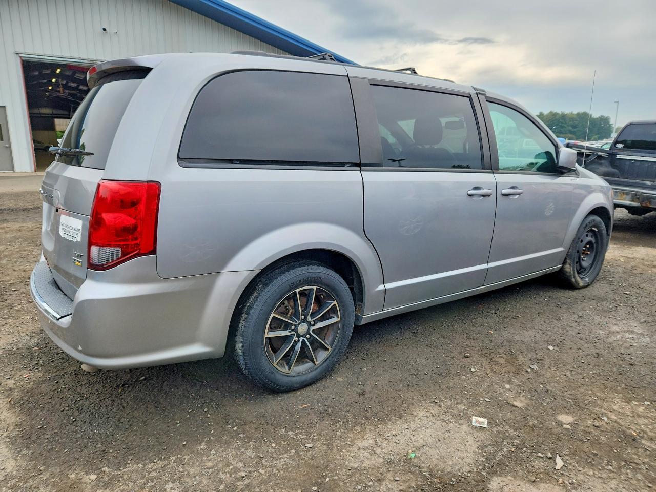 2018 Dodge Grand Caravan Gt - Фото 3