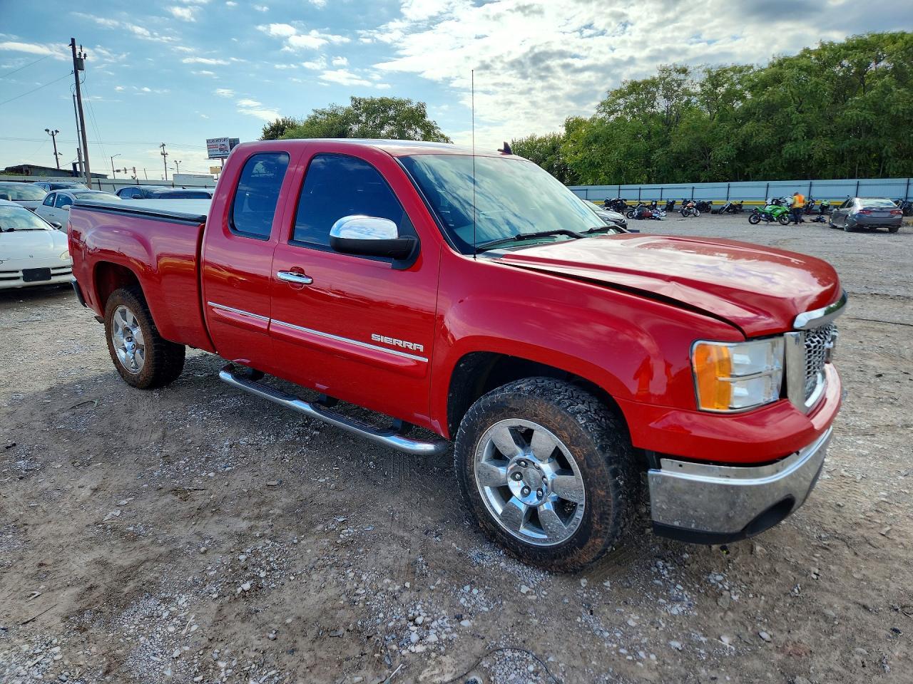 2011 GMC Sierra C1500 Sle - Image 4