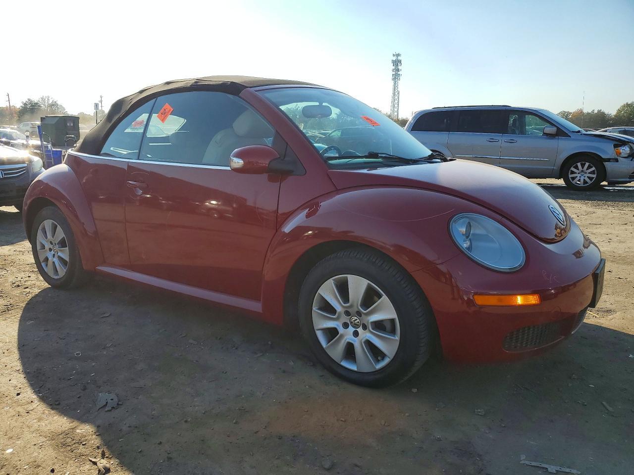 2008 Volkswagen New Beetle Convertible S - Фото 4